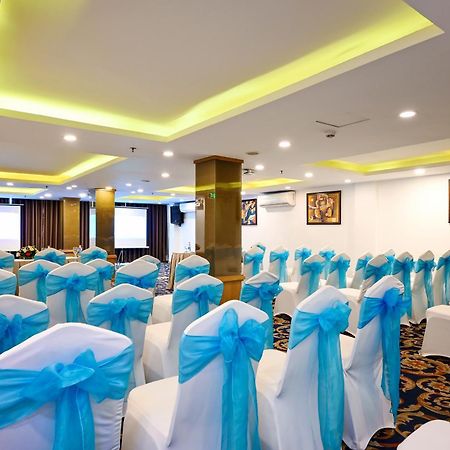 Ttc Hotel Deluxe Airport Ho Chi Minh City Exterior photo