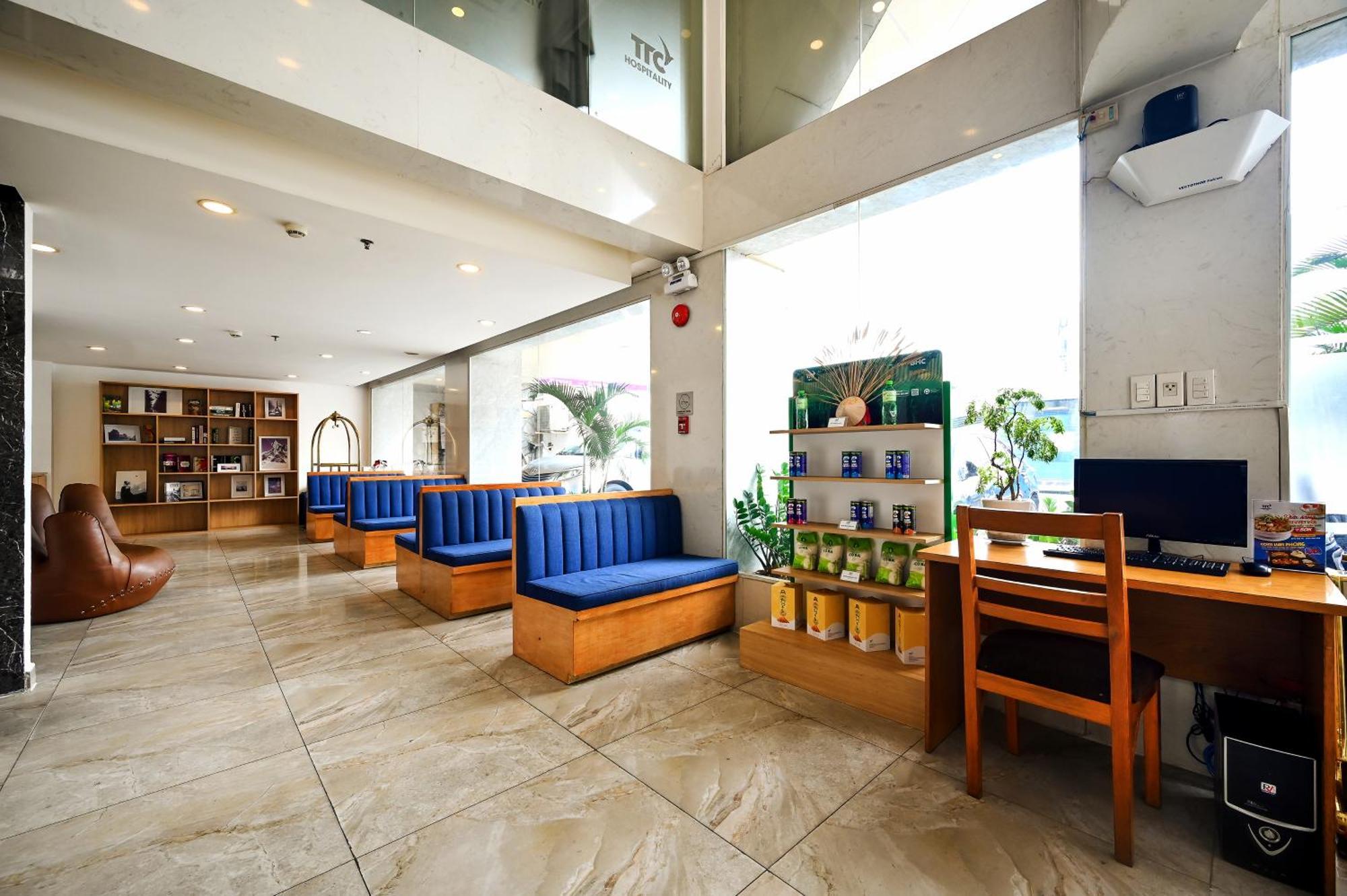 Ttc Hotel Deluxe Airport Ho Chi Minh City Exterior photo
